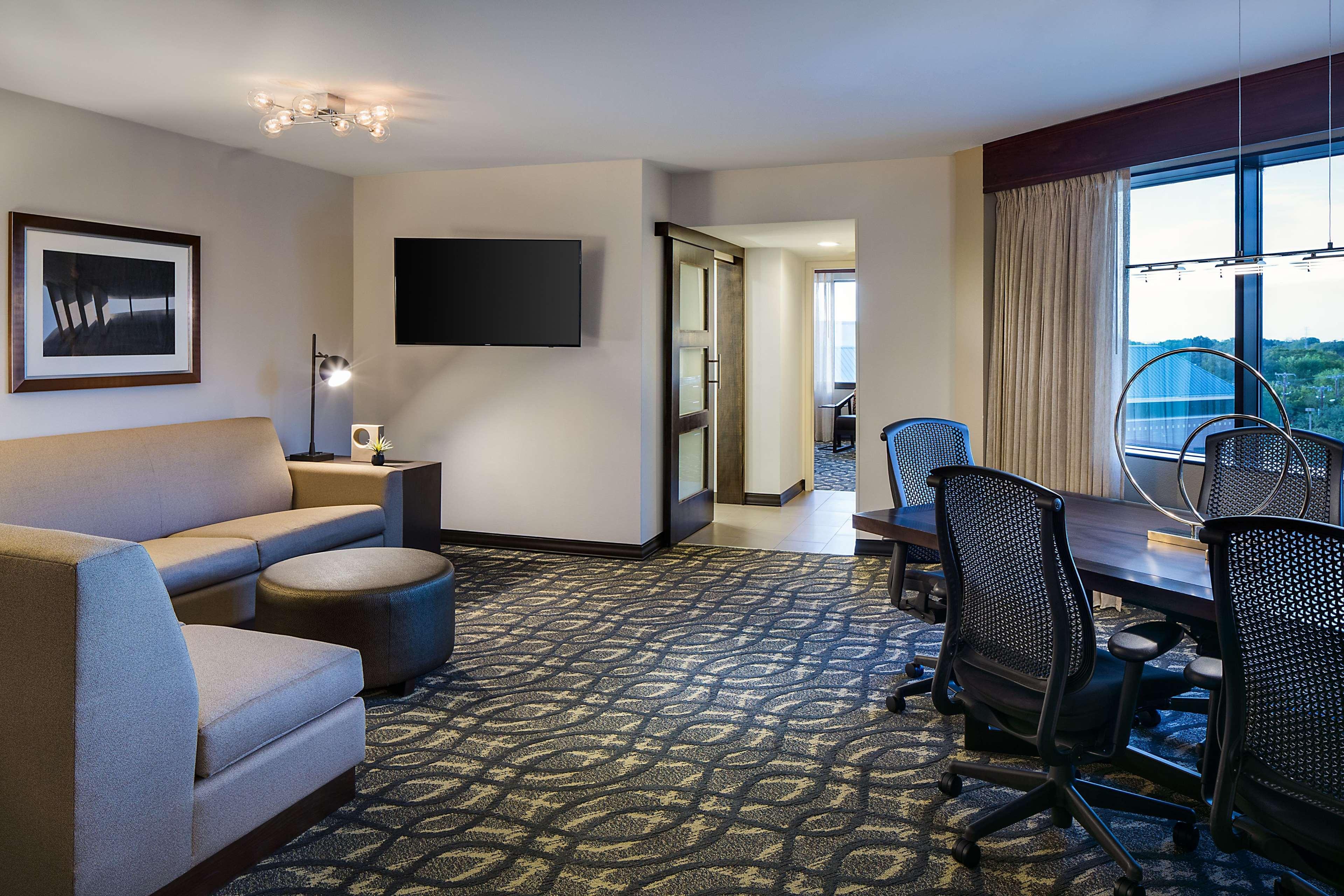Embassy Suites By Hilton Dallas-Love Field Luaran gambar