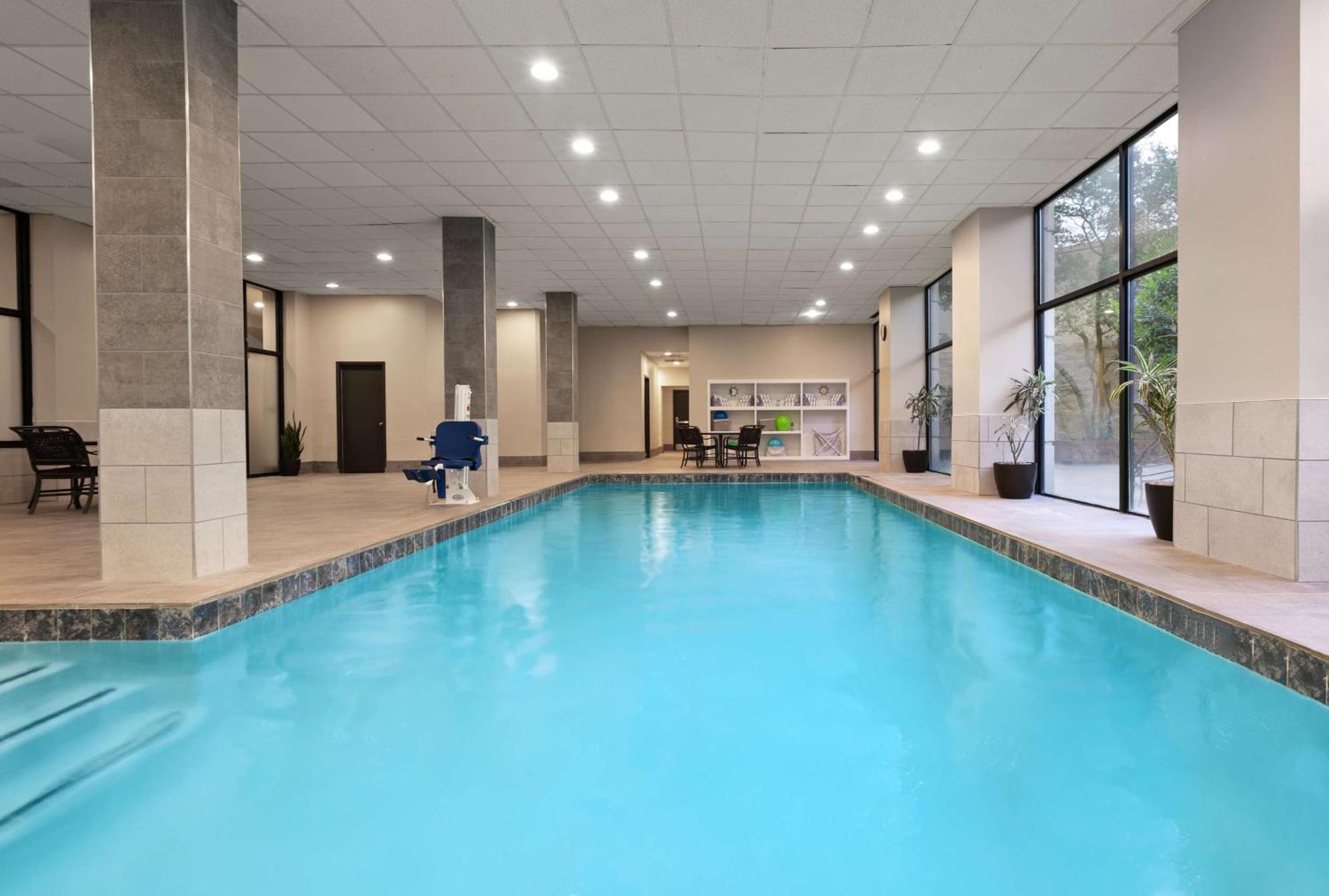 Embassy Suites By Hilton Dallas-Love Field Luaran gambar