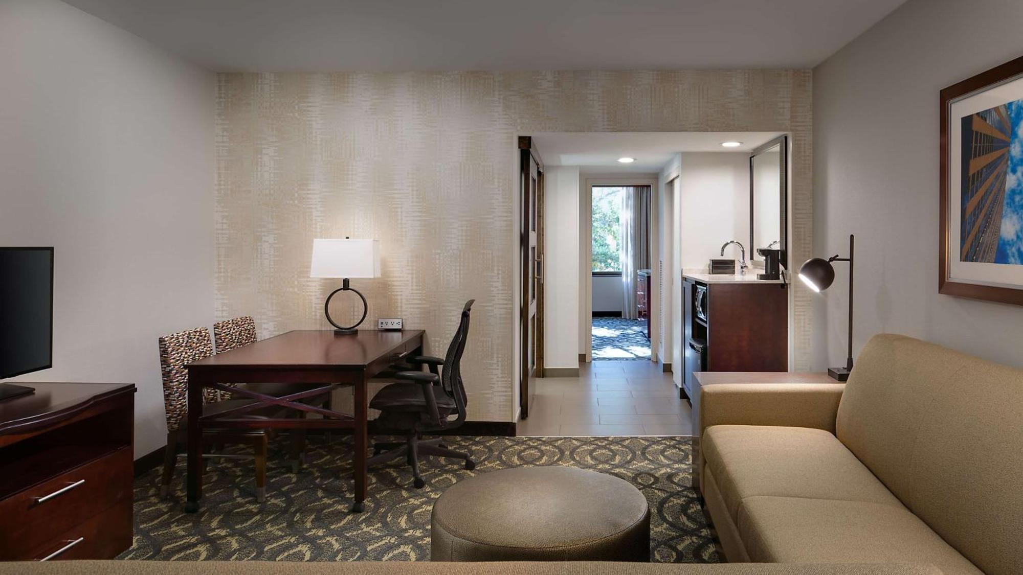 Embassy Suites By Hilton Dallas-Love Field Luaran gambar