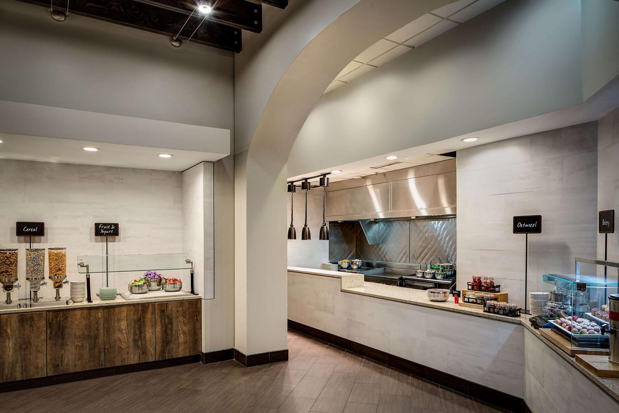 Embassy Suites By Hilton Dallas-Love Field Luaran gambar