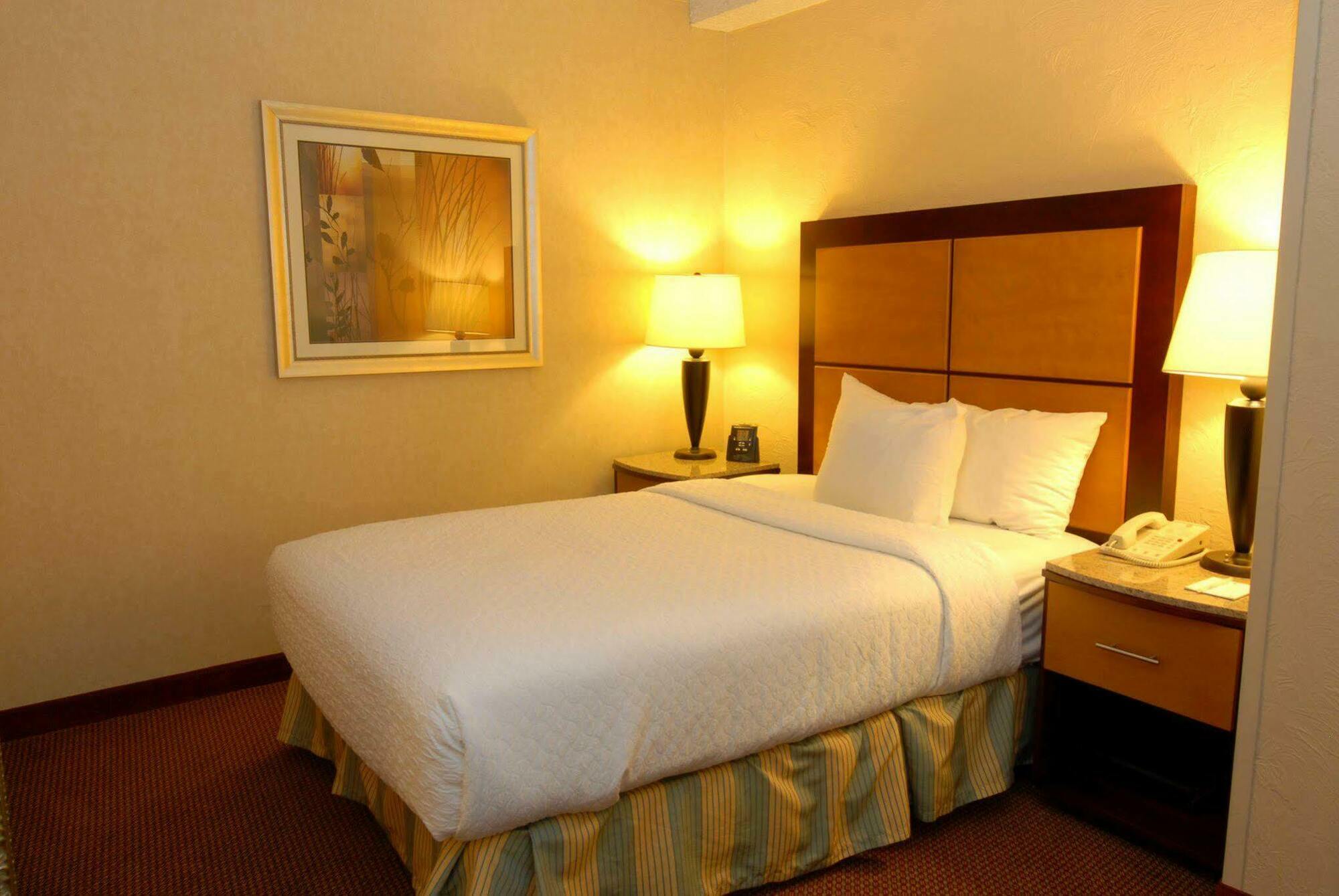 Embassy Suites By Hilton Dallas-Love Field Luaran gambar